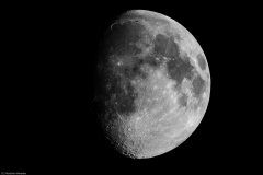 Moon_2015-08-25-Canon_100D-Canon_100_400-14xExt